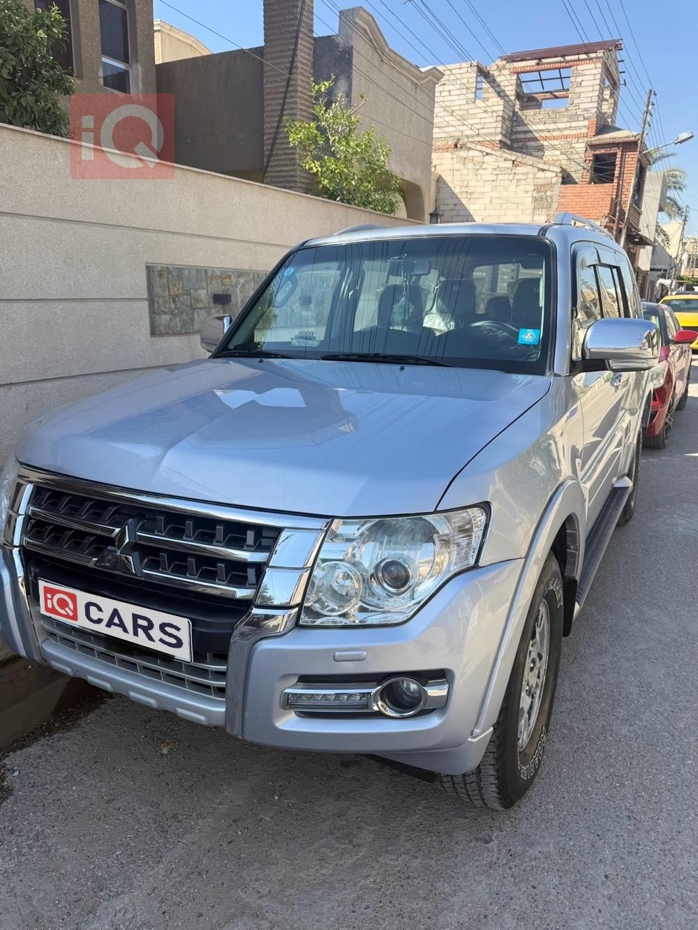 ميتسوبيشي باجيرو